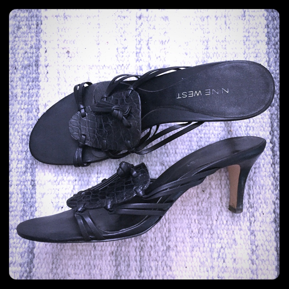 Black sandals.